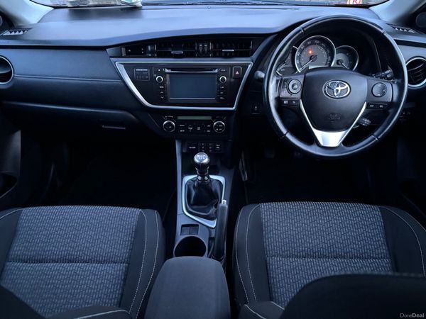 2015 Toyota Auris 1.33 VVT-I Nct 10/26 379209917