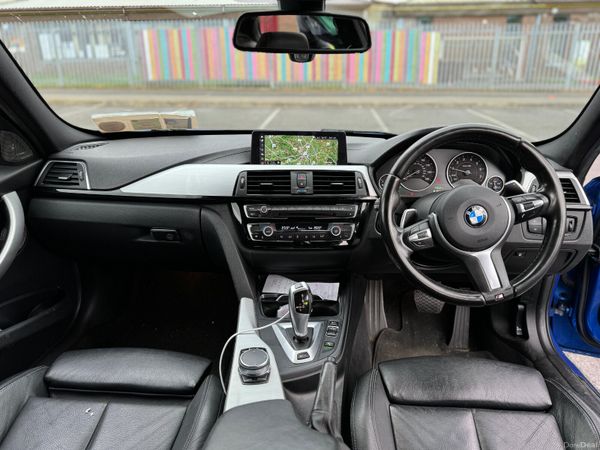 BMW 3-Series 2018 330e Hybrid 379238004