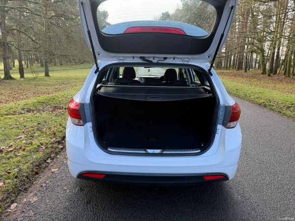 Hyundai i40 2015 Diesel Estate 379349275