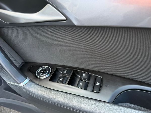 Hyundai i40 2015 Diesel Estate 379349219