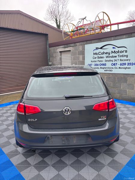 Volkswagen Golf 2016 379355023
