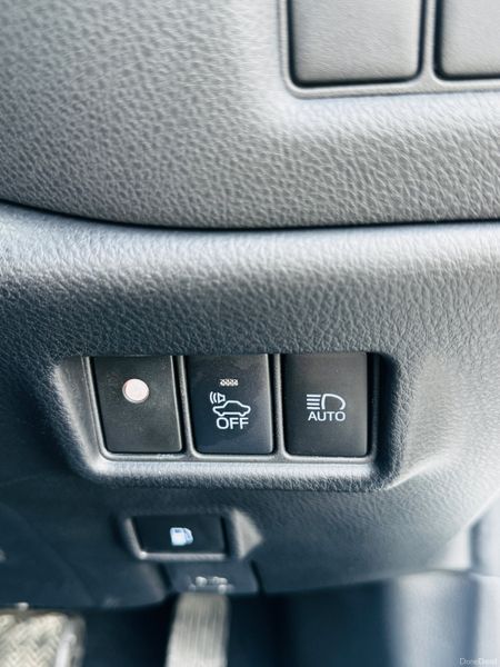 Toyota CHR 1.8 Hybrid High Spec 34000kms 2018 379362649