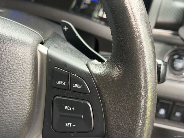 Suzuki Swift hybrid 2014 379382659