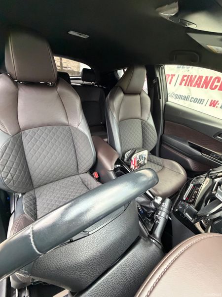 Toyota C-HR 2018 sports kit 379384819