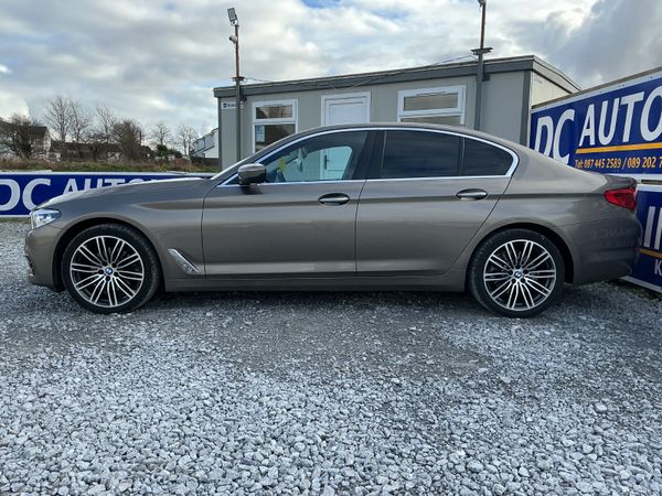 2017 BMW520d AUTOMATIC FULL LEATHER SPOTLESS 379384935