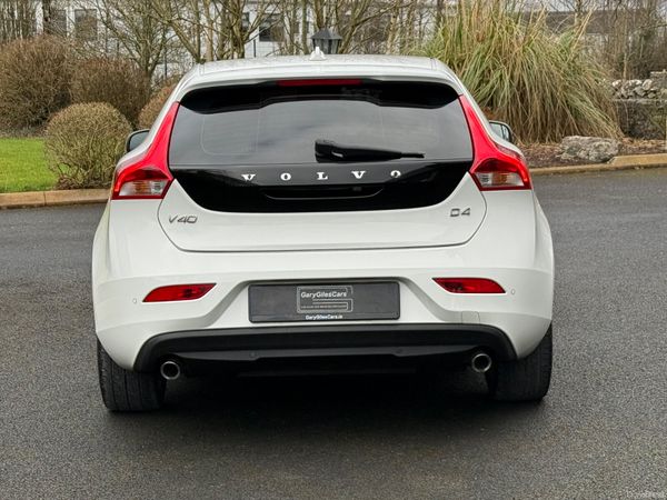 Now Reserved! Immaculate Auto 181 Volvo V40! 379398459