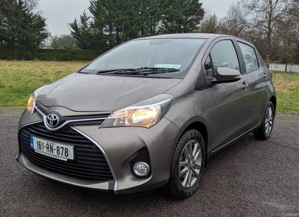 TOYOTA YARIS LUNA/ REVERSE CAMERA /NEW NCT 379306571