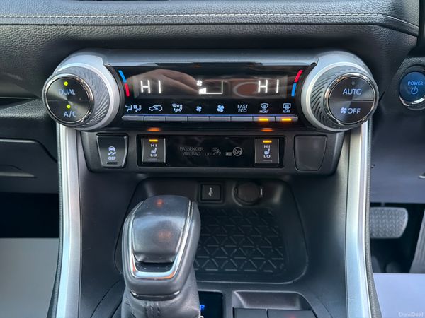 Toyota RAV4 2022 Hybrid Sol 2.5 Huge Spec 379441573