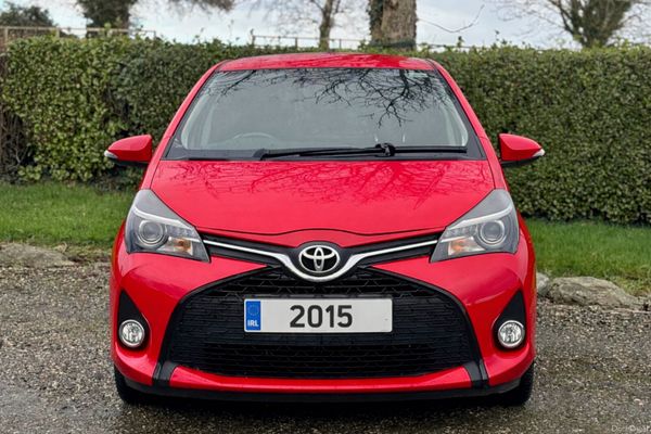 152 Toyota Yaris Sport 1.3  Manual VVT-i 379443903