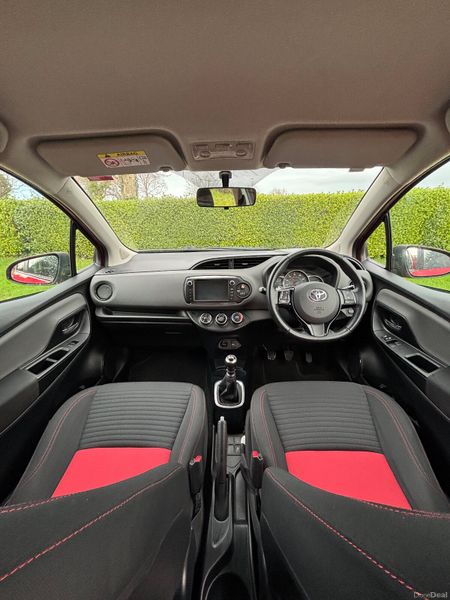 152 Toyota Yaris Sport 1.3  Manual VVT-i 379444125