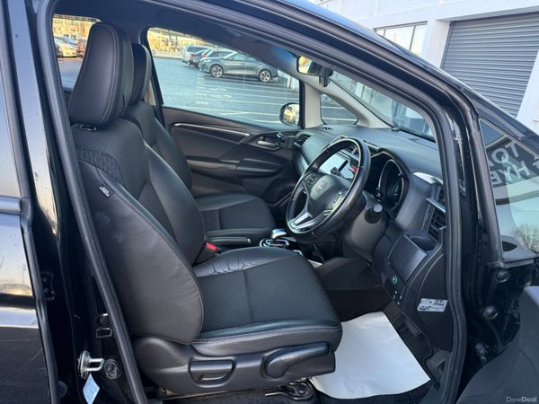 2016 Honda Jazz/Fit 1.5 Hybrid Automatic 379472701