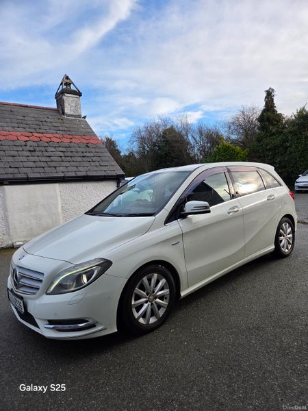 Mercedes-Benz B-Class 2012 379481653