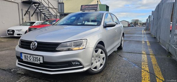 Volkswagen Jetta 2016 379429635