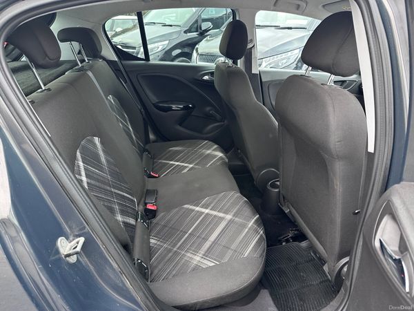 151 Vauxhall Corsa 1.4 379439809