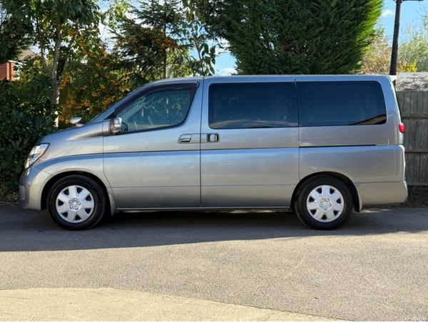 Nissan elgrand 2.5 jdm  import 379554527