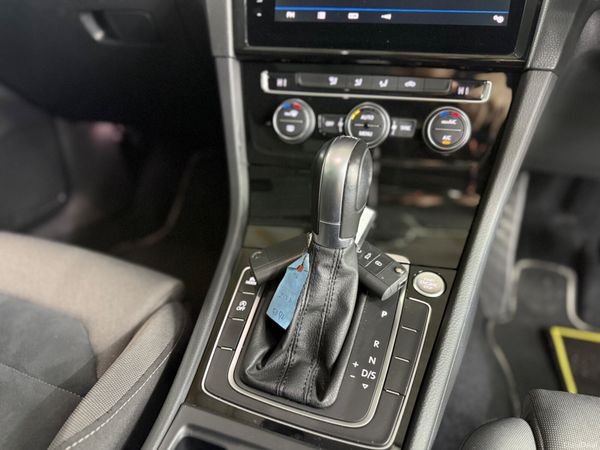 ◼️2018 VOLKSWAGEN GOLF 1.4 TSI ONLY 39,000 MILES◼️ 379561375