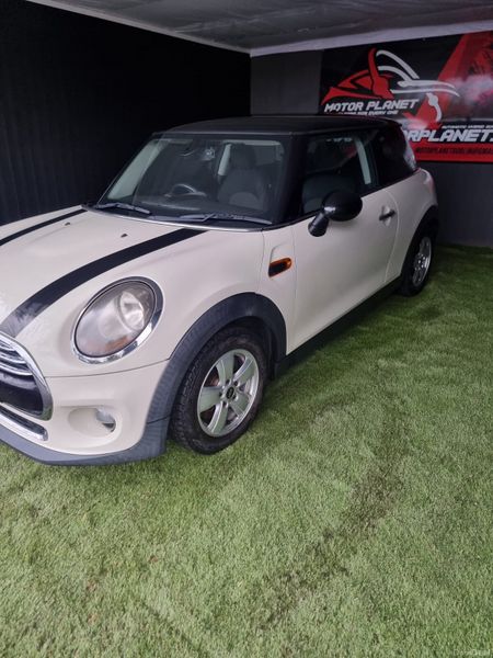 2014 Mini Cooper Automatic 379501143