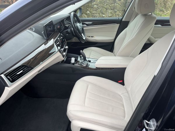 BMW 5-Series 520d SE 18" Auto 379514849