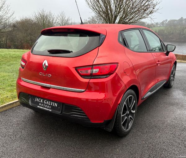 2016 Renault Clio 1.2 Dynamique Nav 379526425