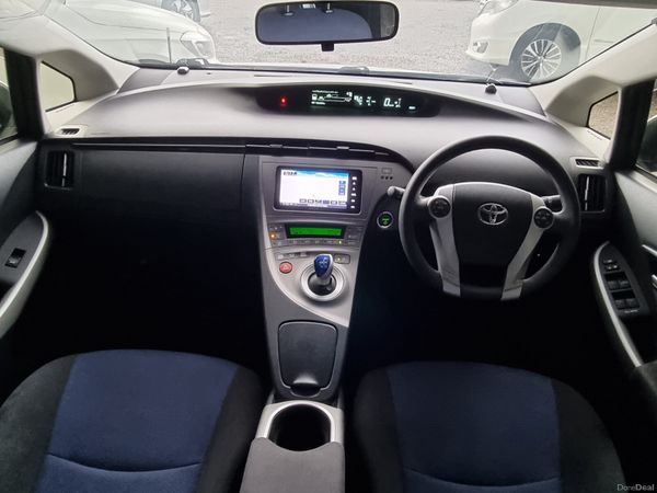 2014 Toyota Prius Automatic 379644549