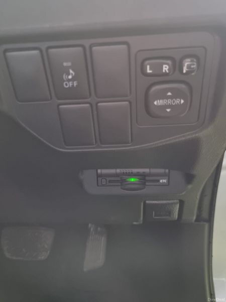 2014 Toyota Prius Automatic 379644635