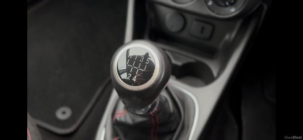 Vauxhall Corsa 2018 1.4 petrol long nct 379652459