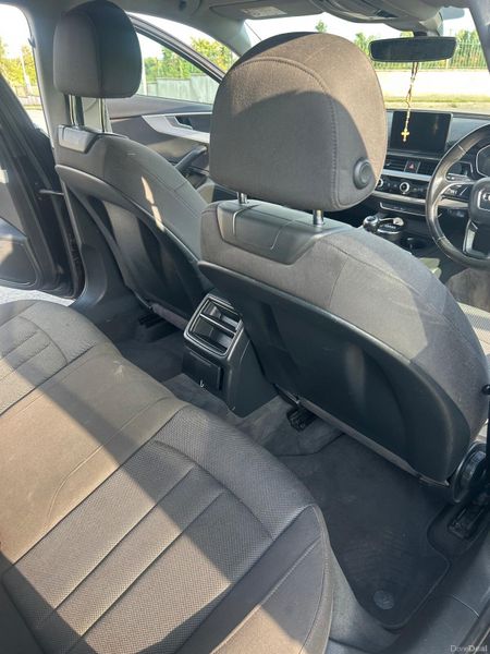 Audi A4 2016 379661255