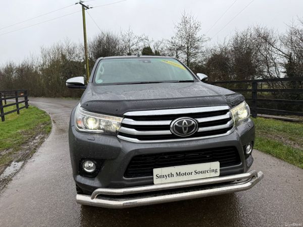 202 Toyota Hilux Invincible Low Miles***** 379665226