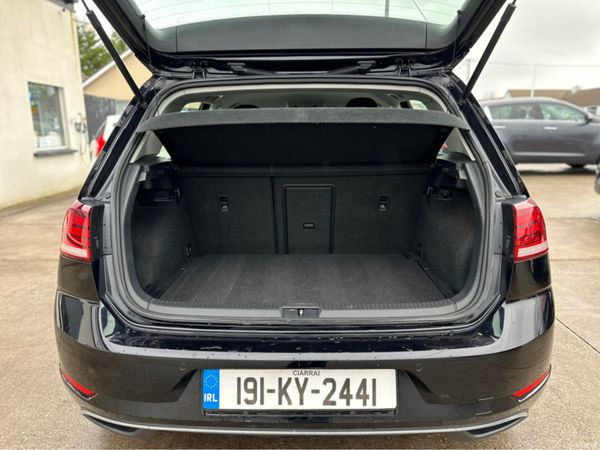 Volkswagen Golf SE NAV TDI 1.6 S 90PS 5DR 379668891