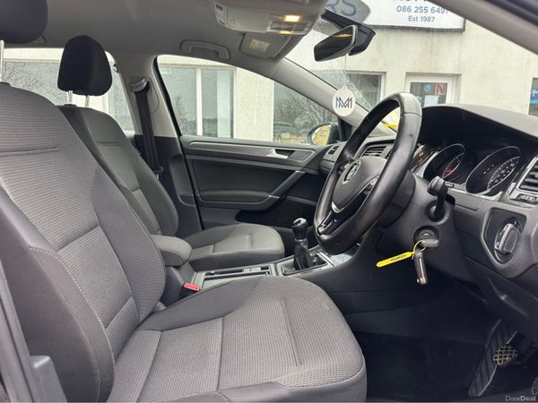Volkswagen Golf SE NAV TDI 1.6 S 90PS 5DR 379668893