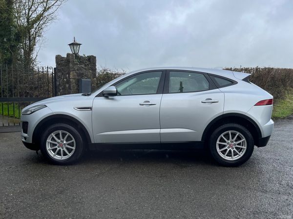 Jaguar E-Pace 2.0D I4 150 PS FWD Manual S 379692429