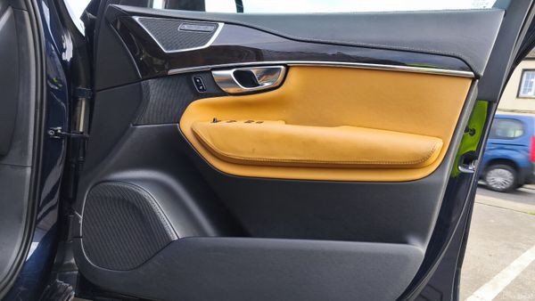 2017 Volvo XC90 Hybrid 7 Seats AA Approved 379696531