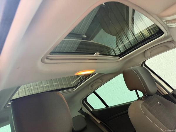 Renault Megane 2015     NEW NCT ! 379699469