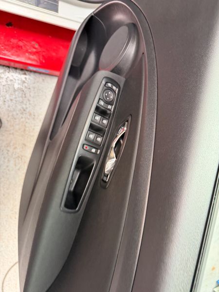 Renault Megane 2015     NEW NCT ! 379699471