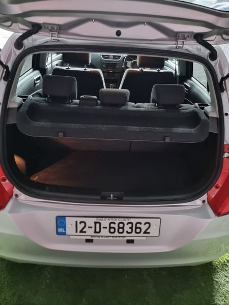 2012 Suzuki Swift Automaic 379603769