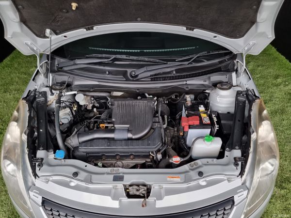 2012 Suzuki Swift Automaic 379603799