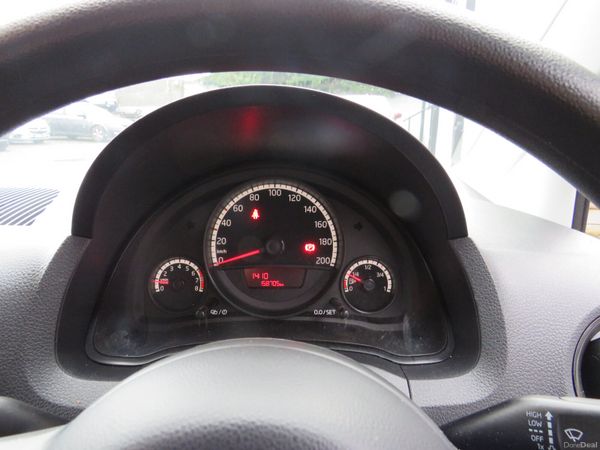 Volkswagen up! 2014 NCT & TAX NEW BELT KIT 379606227