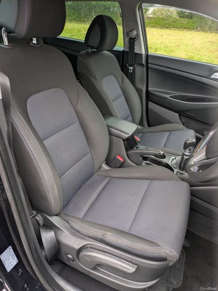 HYUNDAI TUCSON PREMIUM 2017 FULL SERVICE HISTORY 379613739