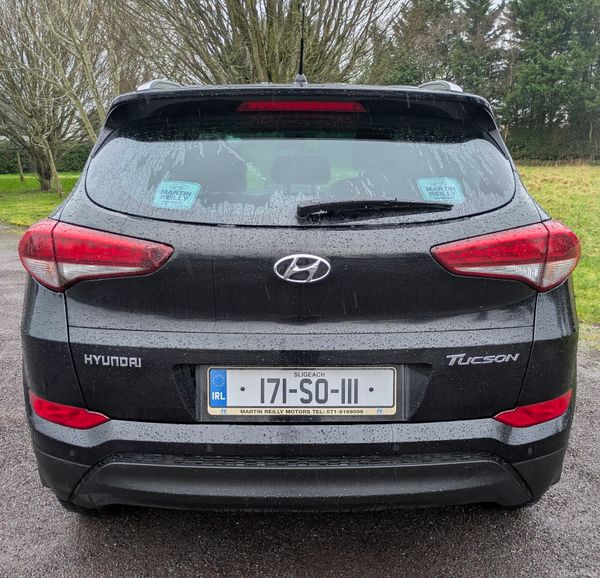 HYUNDAI TUCSON PREMIUM 2017 FULL SERVICE HISTORY 379615005