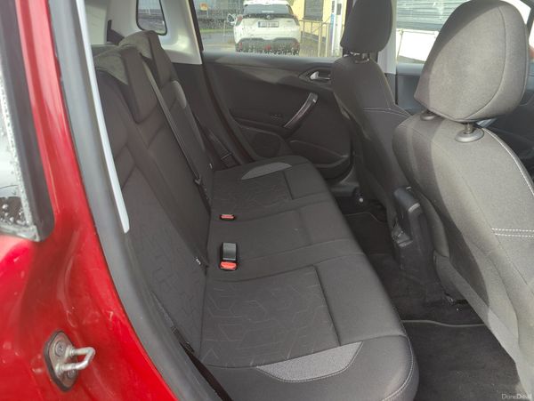 Peugeot 2008 2017 low km 379618019