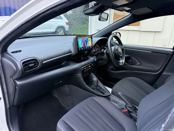 Toyota Yaris 2020 379623345