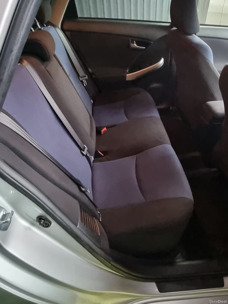 2014 Toyota Prius Automatic 379637675