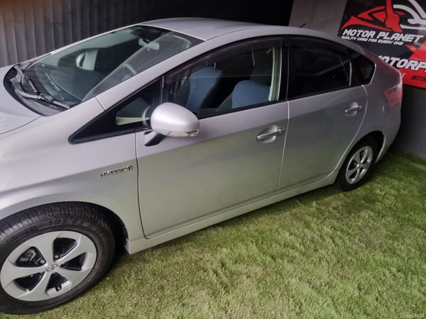 2014 Toyota Prius Automatic 379637607