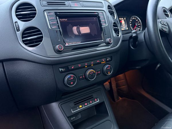 Volkswagen Tiguan Pan Roof Stunning NCT 379745289