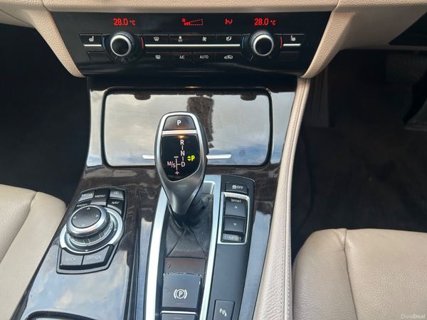 BMW 5-Series 2013 AUTOMATIC 379757437