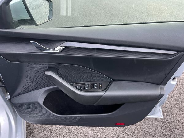 2022 (222) Skoda Octavia SE Tech 2.0 TDI 379775697