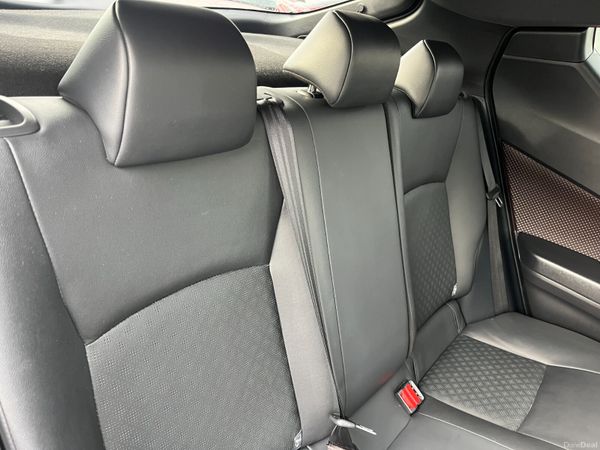 TOYOTA C-HR 2019, 1.8 HYBRID AUTO LOW KM HIGH SPEC 379792619