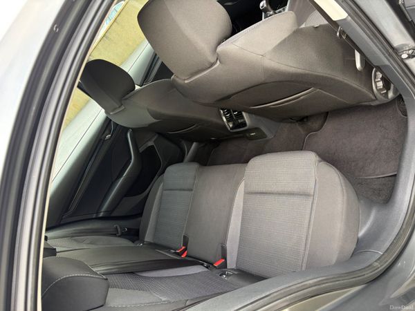 Skoda Octavia 2022 379704399