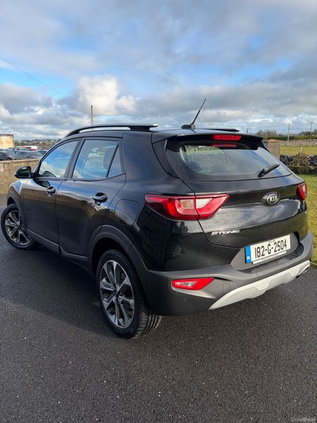 Kia Stonic 2018 379713123
