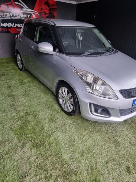 2014 Suzuki Swift Automaic 379726639